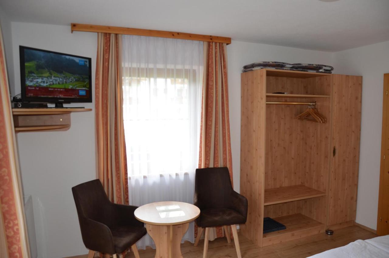 ניוסטיפט אים סטובאיטל Haus Wally מראה חיצוני תמונה
