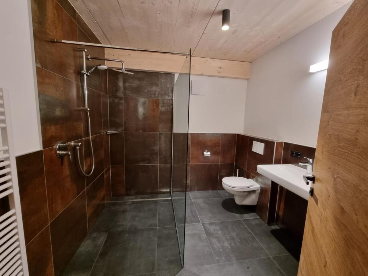 ניוסטיפט אים סטובאיטל Haus Wally מראה חיצוני תמונה