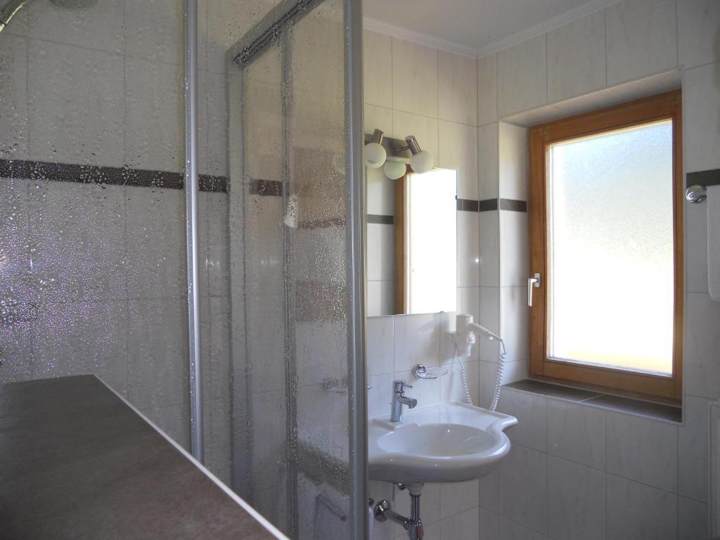 ניוסטיפט אים סטובאיטל Haus Wally מראה חיצוני תמונה